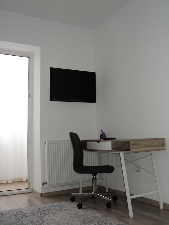 Joy Apartment Timisoara Bagian luar foto